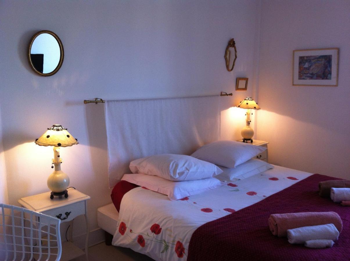 La Maison De La Plage - La Cerisaie Bed & Breakfast Онфльор Стая снимка